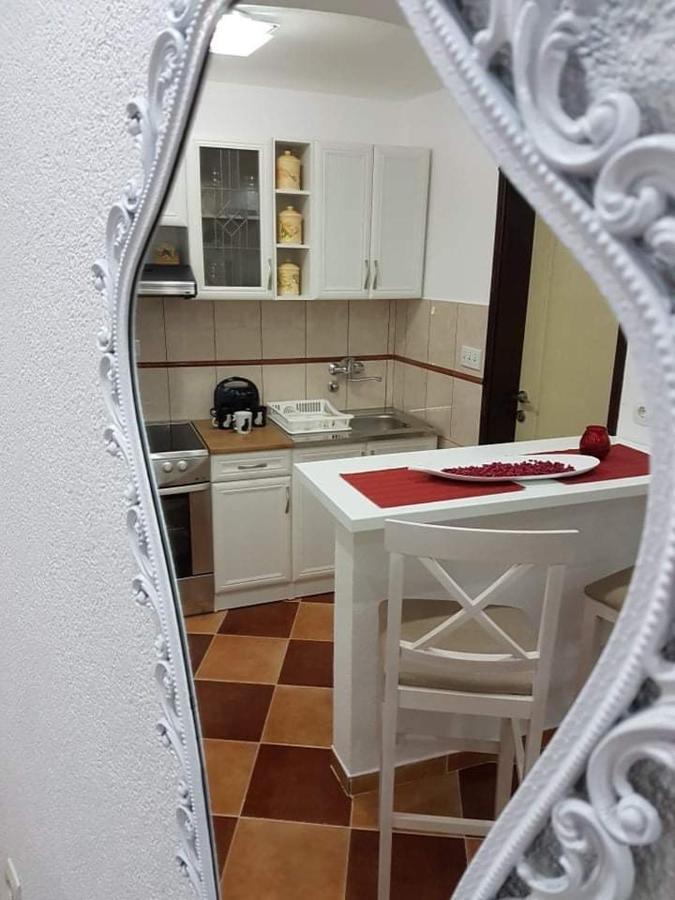 Sunshine Apartment With Private Pool And Parking Kotor Exteriör bild