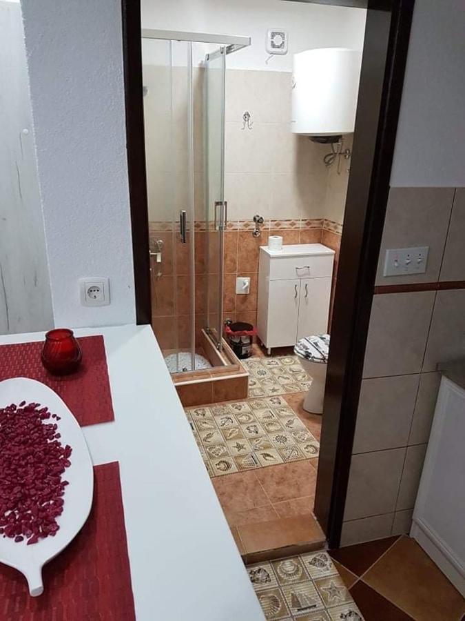 Sunshine Apartment With Private Pool And Parking Kotor Exteriör bild