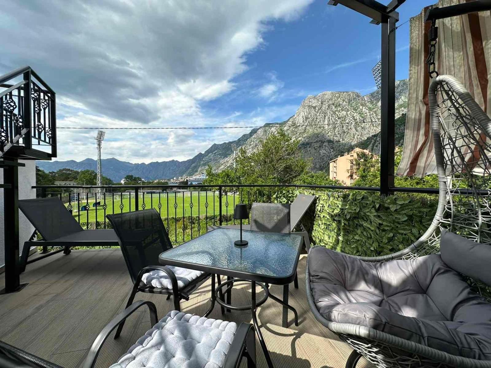 Sunshine Apartment With Private Pool And Parking Kotor Exteriör bild