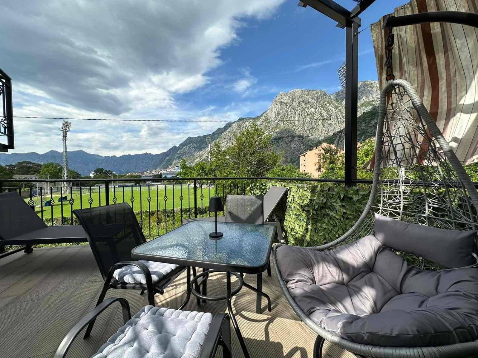 Sunshine Apartment With Private Pool And Parking Kotor Exteriör bild